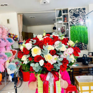 Giỏ Hoa Sang Trọng – GH17