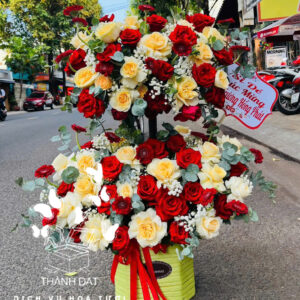 Giỏ Hoa Sang Trọng – GH68